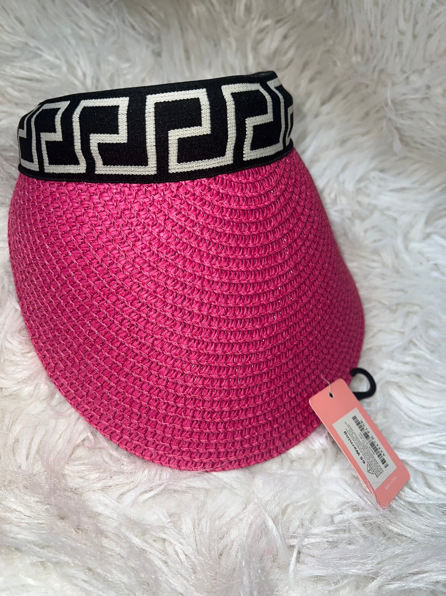 A visor hat