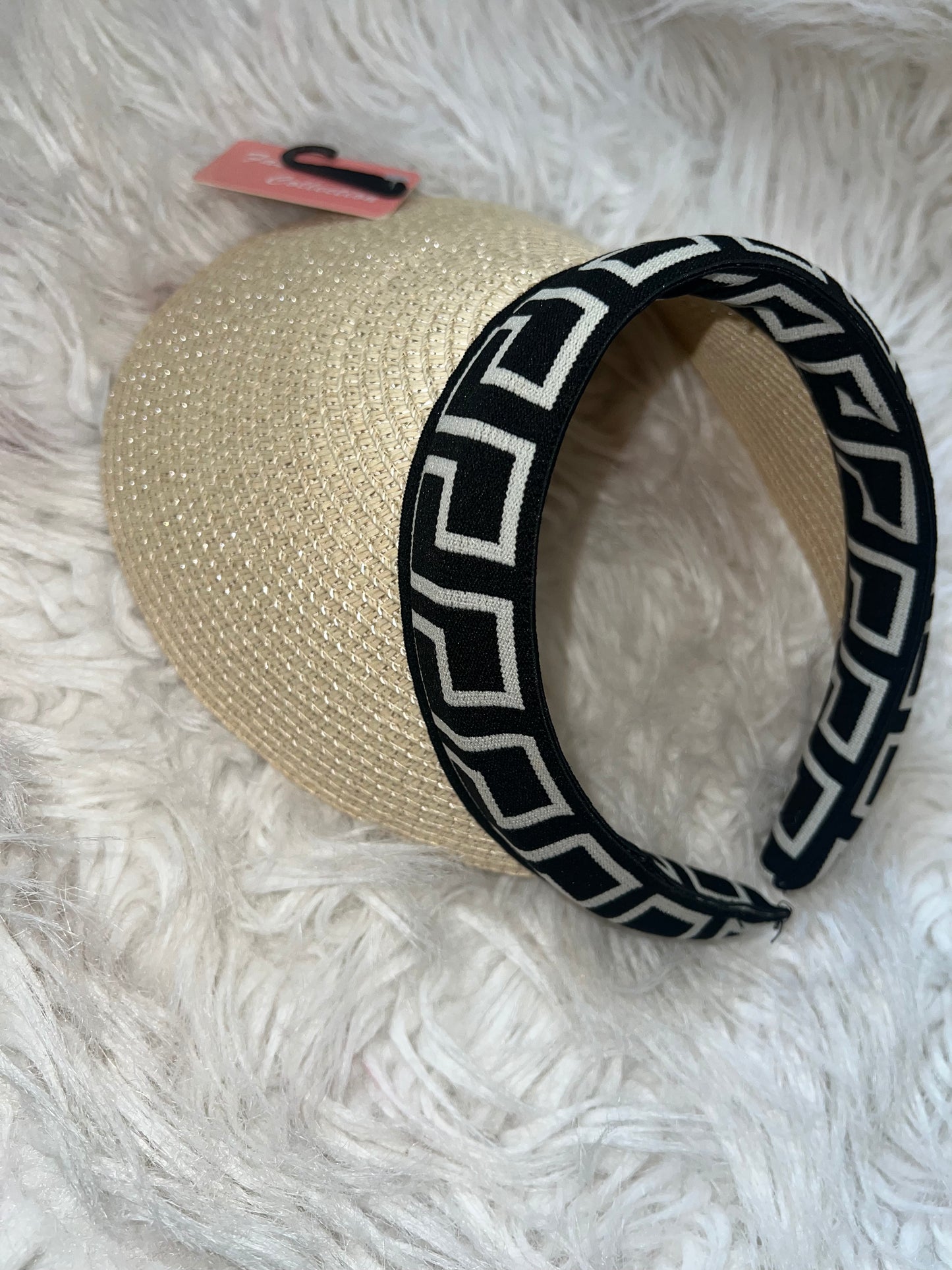 A visor hat