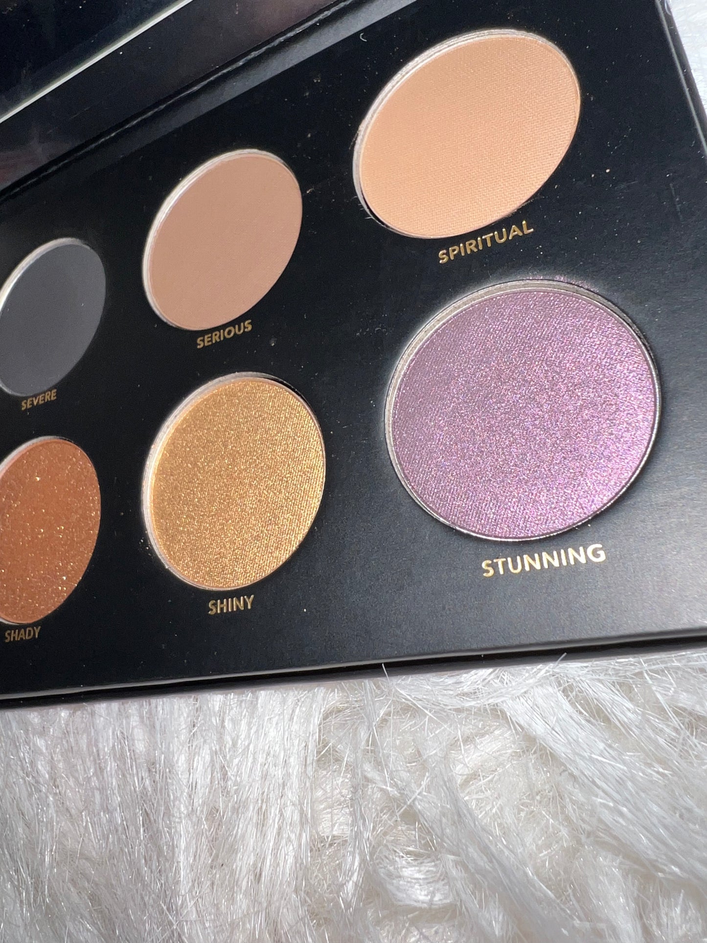 ISH Smoky Shadow Pallette