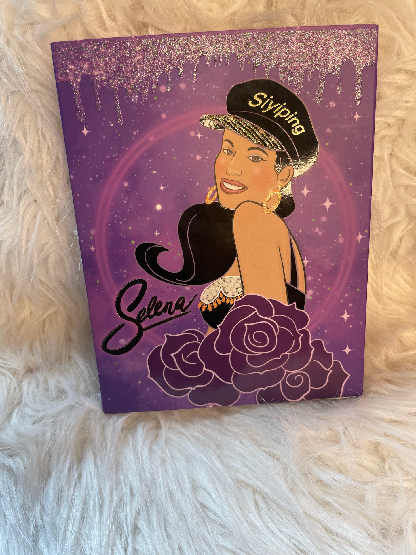 Selena eyeshadow palette