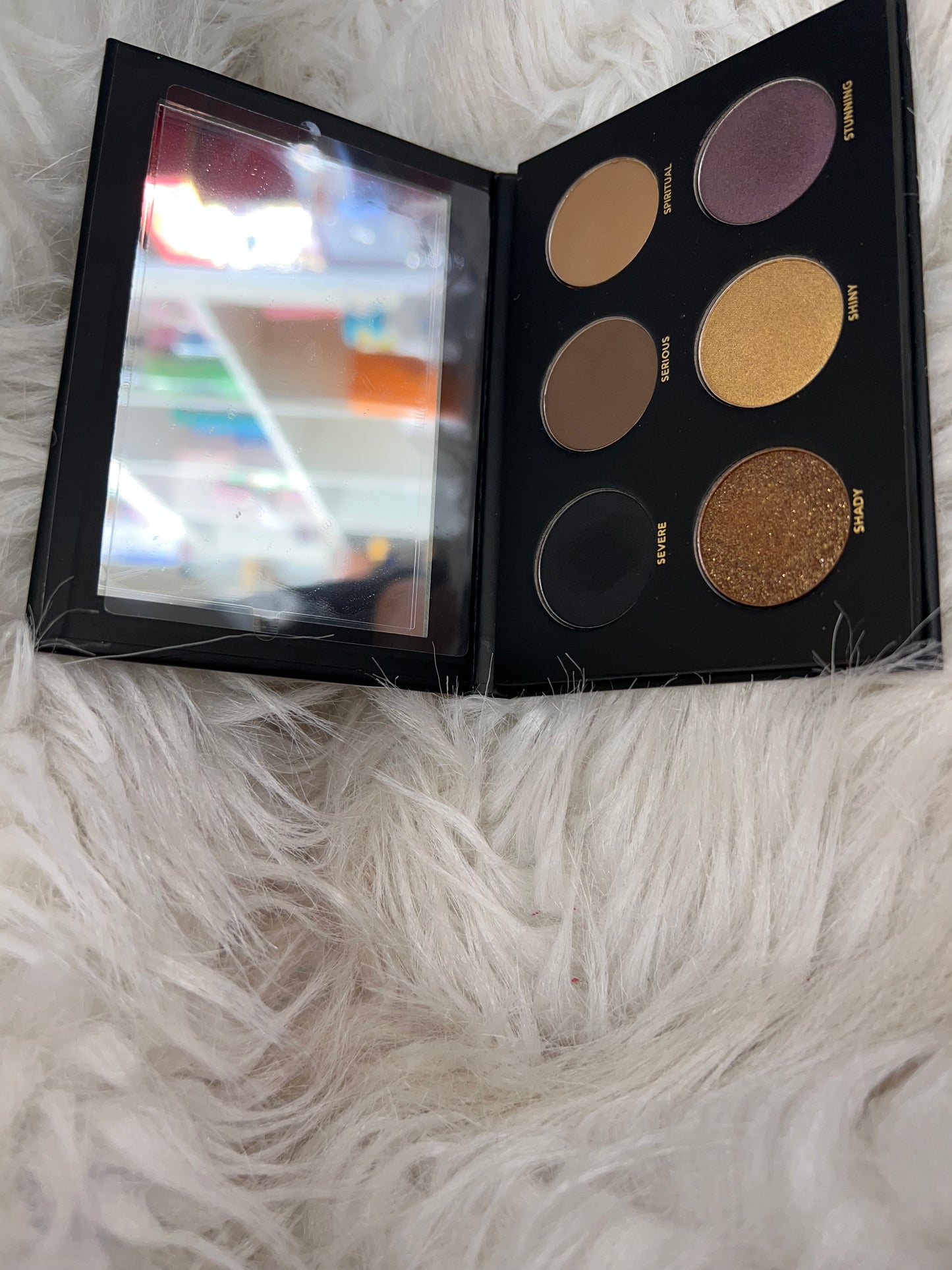 ISH Smoky Shadow Pallette